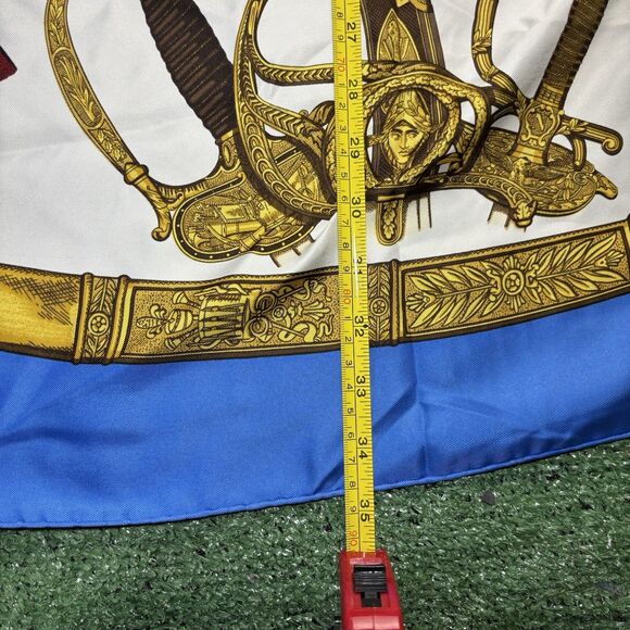 RARE VINTAGE HERMES Silk Scarf "Grand Uniforme" Carre 90 by Joachim Metz Blue - Picture 10 of 10